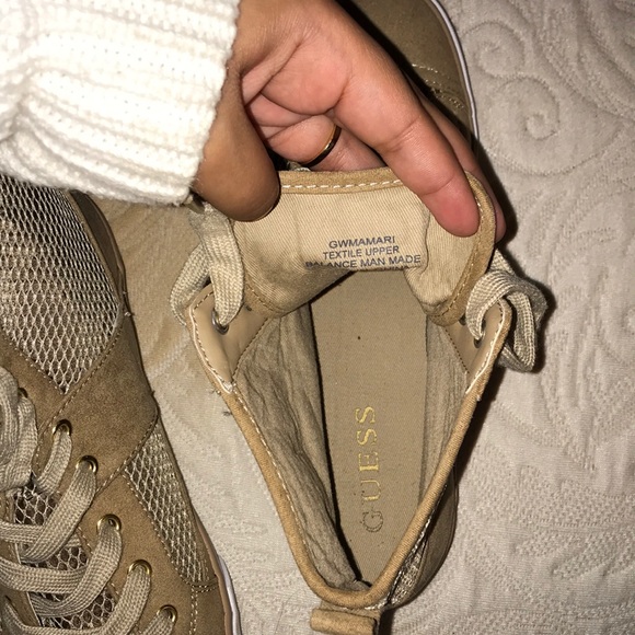 Guess high top shoes - Picture 3 of 5